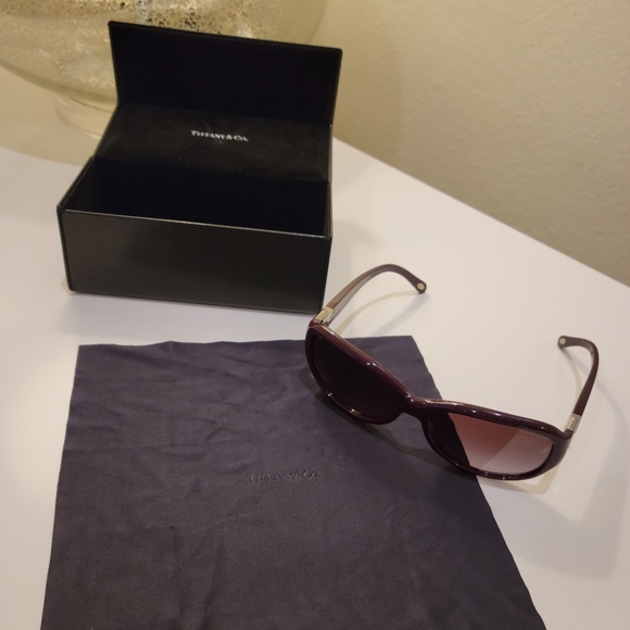 Tiffany & Co sunglasses purple - Picture 6 of 6